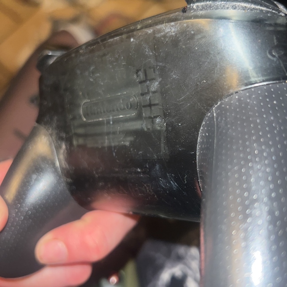 Nintendo controller - Picture 3 of 3